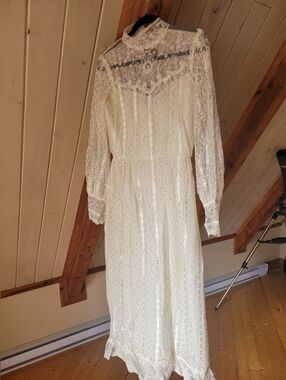 Vintage 70s Dance Allure by Alfred Angelo White Lace Cottage Core Prairie Dress